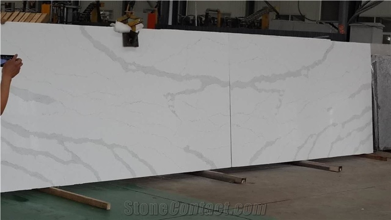 A Quality Calacatta White Marble Look Quartz Stone Solid Surfaces Polished Slabs Tiles Engineered Stone Artificial Stone Slabs for Hotel Kitchen