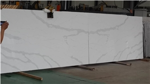 A Quality Calacatta White Marble Look Quartz Stone Solid Surfaces Polished Slabs Tiles Engineered Stone Artificial Stone Slabs for Hotel Kitchen