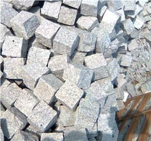 China Cheap Sandstone Customized Cubestone