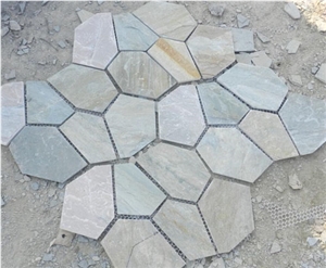 China Dirt Cheap Rusty Slate Flagstone Tiles on Mesh
