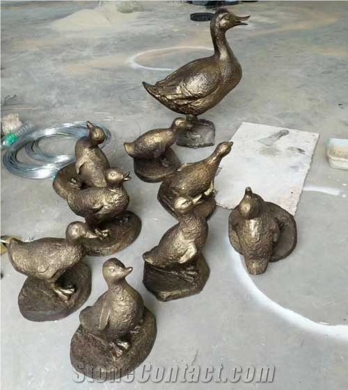 Inexpensive Colorful Animal Sculpture