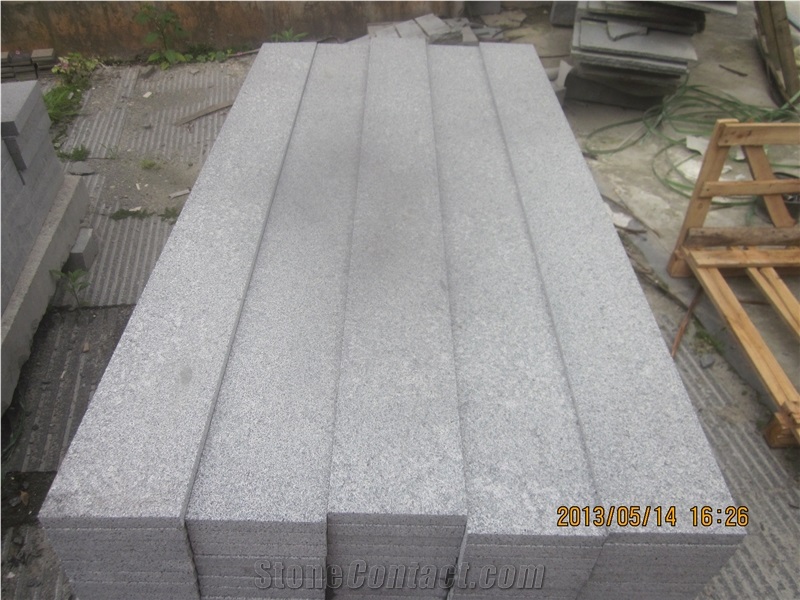 G654 Padang Dark/Sesame Black Granite Flamed Steps, Stair Riser, Stair Treads, Staircase