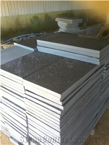 Vietnam Black Basalt Flamed Tiles