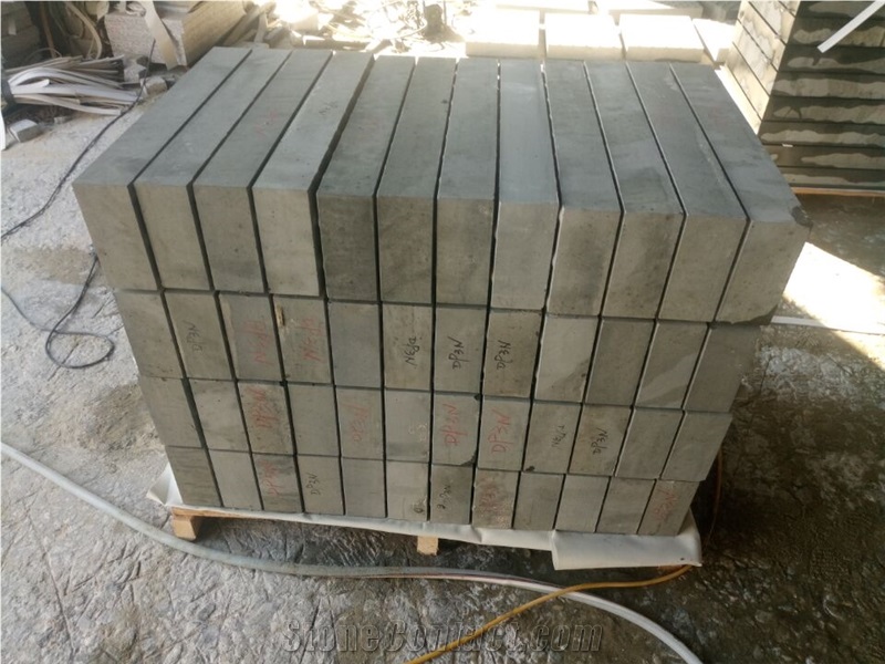 China Black Basalt Zhangpu Black Blind Stone Paver Pedestrian Paving Stone