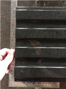 China Black Zhangpu Basalt Street Gutter Grooved Drainage Tile Paver