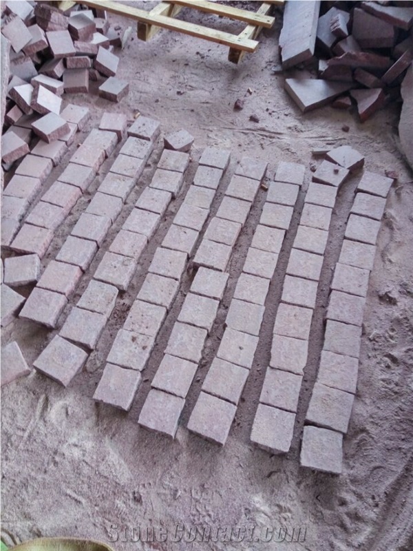 G666 China Red Porphyry Fushou Red Flamed Cleft Split Cube Paver