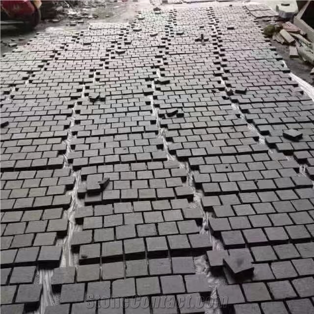 G684 China Black Fuding Black Pearl Basalt Flamed Mesh-Mounted Paver Glued Mesh Paver