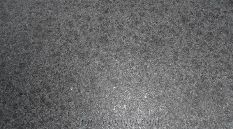 Discount Black China Basalt Tiles Slabs Panel Cut for Andesite Floor Tiles Basalt Pattern Basalt Floor Covering Tiles Gofar