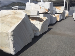 Calacatta Crema Marble Block