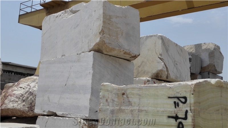 Black & Gold Marble Slabs & Tiles