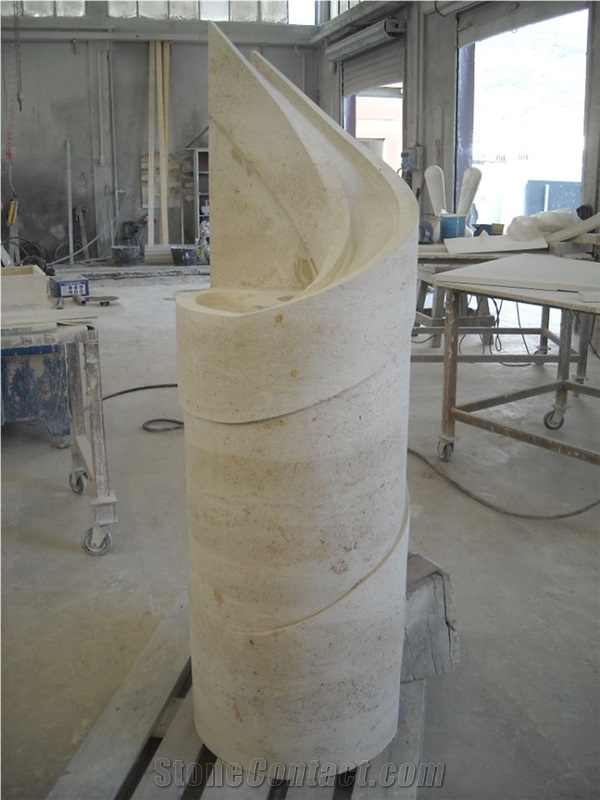 Pierre De Beaunotte - Beauval Limestone Staircase