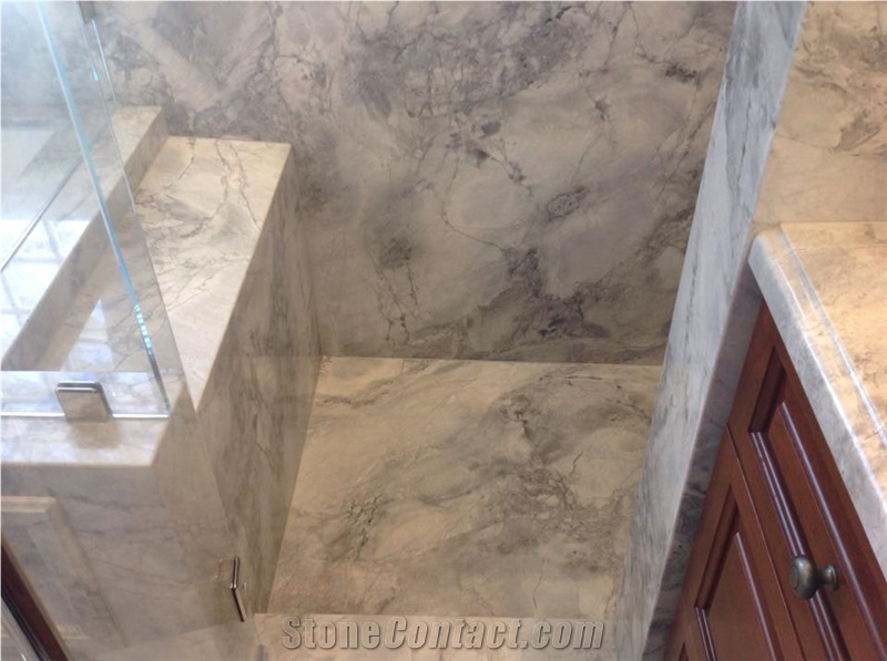 Super White Quartzite Slabs and Glass Mosaic Tiles Bath Design