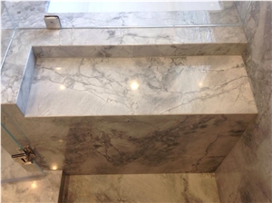 Super White Quartzite Slabs and Glass Mosaic Tiles Bath Design