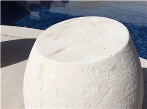 Shell Reef Miracle Mile Bollard