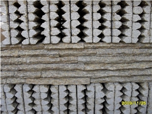 China Beige Rustic Imperial Cream Slate Culture Corner Stone Stacked Stone,Wall Veneer,Split Face Thin Stone Veener Exposed Garden Pool Waterfall