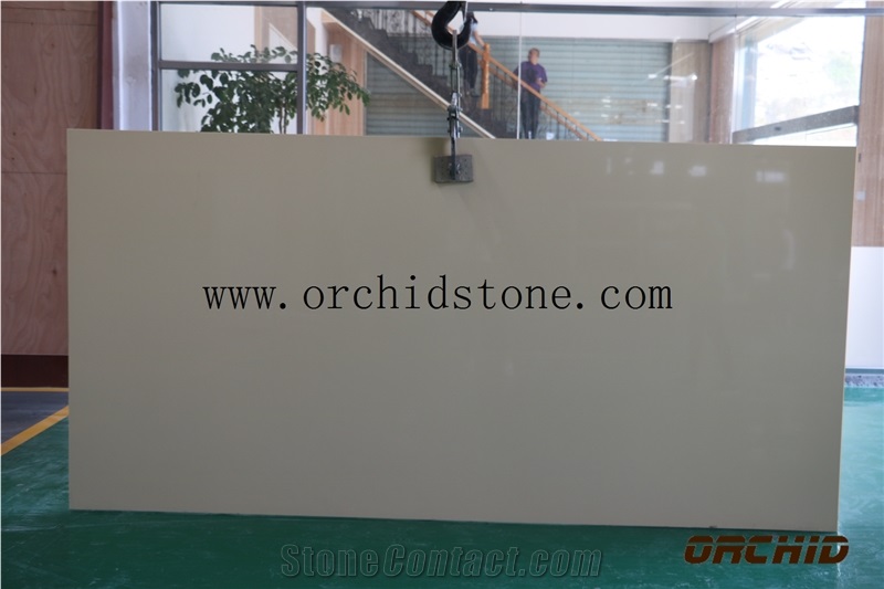 Pure Beige Quartz Surface Slabs