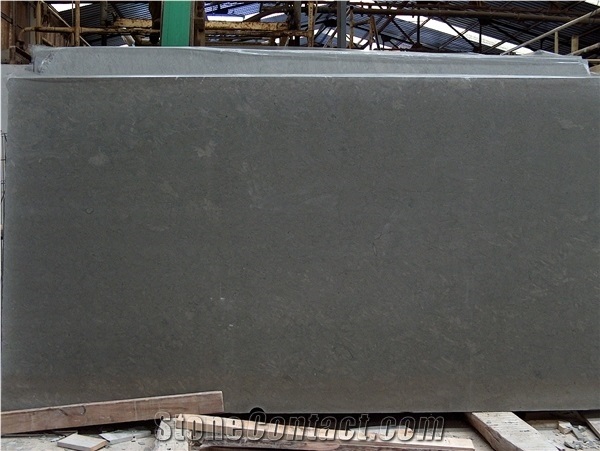 Azul Bateig Limestone Slabs & Tiles