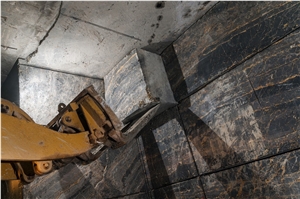 Caribbean Portoro Gold Marble Blocks