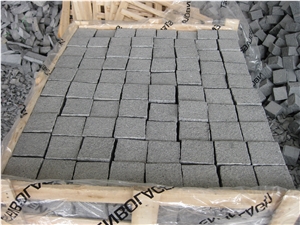 China Dark Grey G654 Granite Driveway Paving Stone, Cube Stone