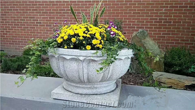 Natural Stone Granite Flower Pot, Exterior Sculptured Flowerpot for Garden Decoration