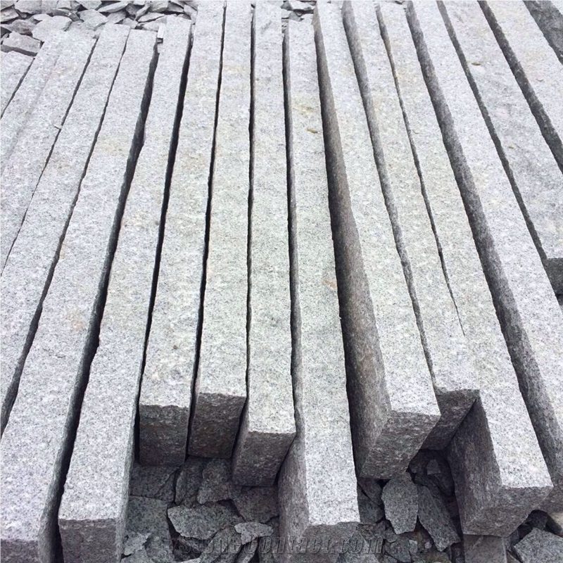 Bianco Crystal Granite G603 Granite,Road Stone,Kerbstone for Landscape,Palisade,Chinese Cheap Light Grey Curbstone,Pineappled,Natural Split,Pillars