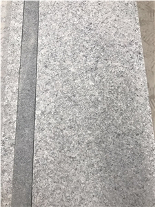 China Hill Light Granite G633 with Black Stone Flamed Anti Slip Stairs/Steps/ Staircase,Flamed Light Granite Staircase China Hill Light Granite G633 with Black Stone Flamed Anti Slip Stairs/Steps/ Staircase,Flamed Light Granite Staircase