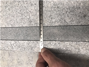 China Hill Light Granite G633 with Black Stone Flamed Anti Slip Stairs/Steps/ Staircase,Flamed Light Granite Staircase
