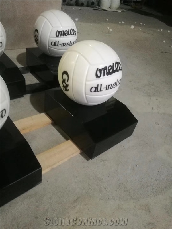 China Marble Sculptures Football Handicrafts Stone Carvings