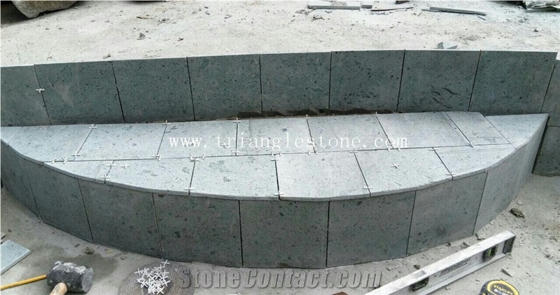 China Peacock Green Stone Tiles for Pool Paving