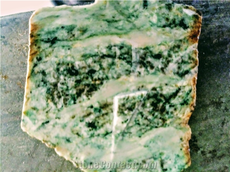 Ring Of Fire Nephrite Jade