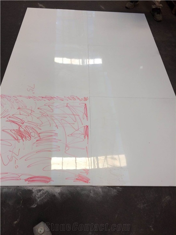 Ultra White 32x32 Glazed Polished 77 Degree Whiteness