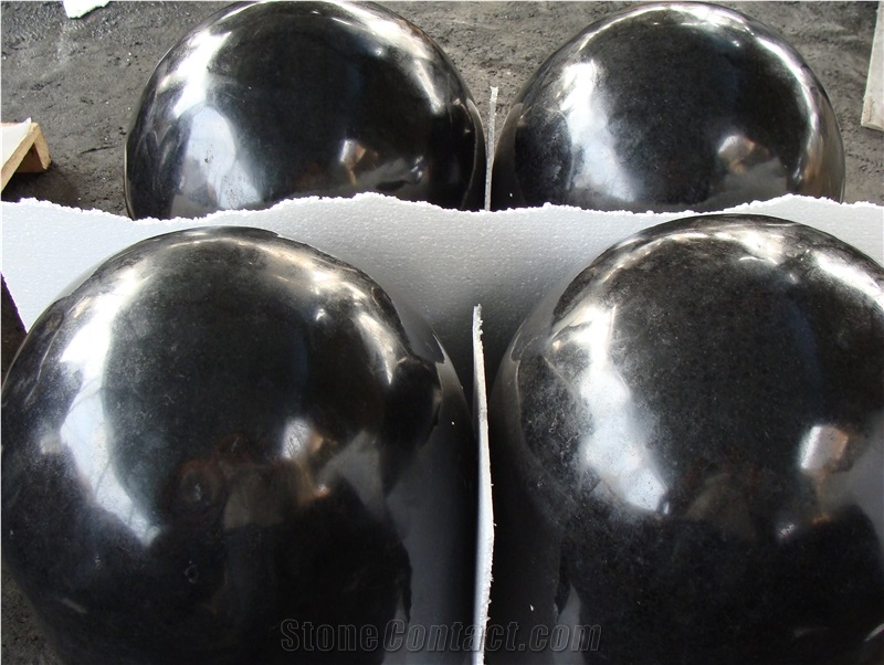 G684 Black Basalt Parking Stone