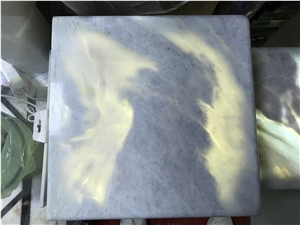 China Snow White Blue Lines Marble Slabs For Sale Light transmit Hotel