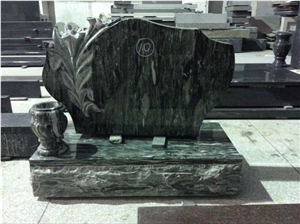 Yunnan Green Granite Beautiful Tombstone/Monument Popular in Canada