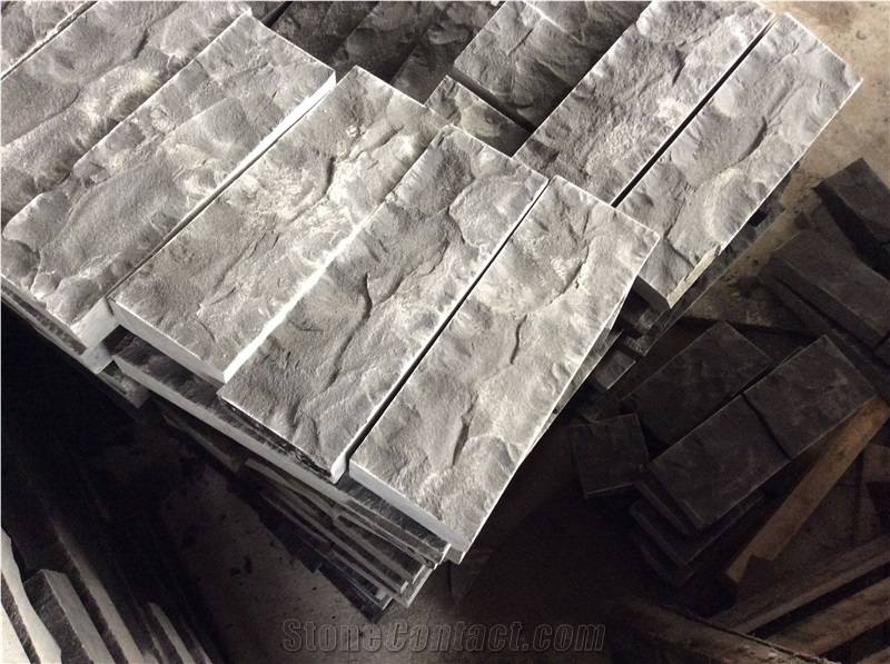 Mogolia Black Natural Splited