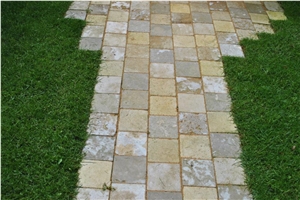 French Limestone Pierre De Limeyrat Tumbled Cobblestones