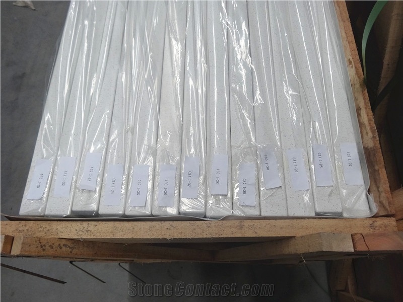 White Mirroor Fleck Quartz-Countertop