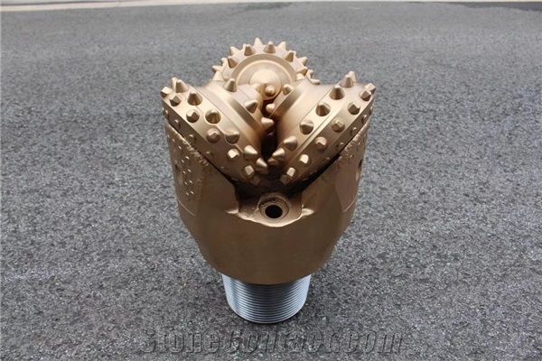 Tricone Rock Bit with Rubber Sealed Bearing