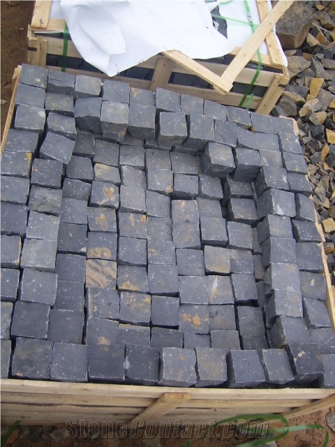 Austral Black Basalt Cobblestone Paver Mats Cobble