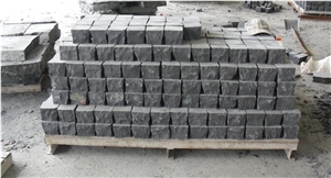 Austral Black Basalt Cubes Cobblestone Paver Mats