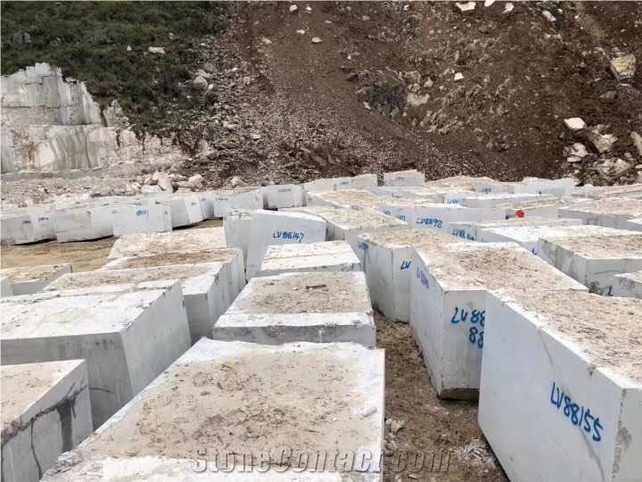 Castle Grey White Marble Quarry Blocks Big Rocks