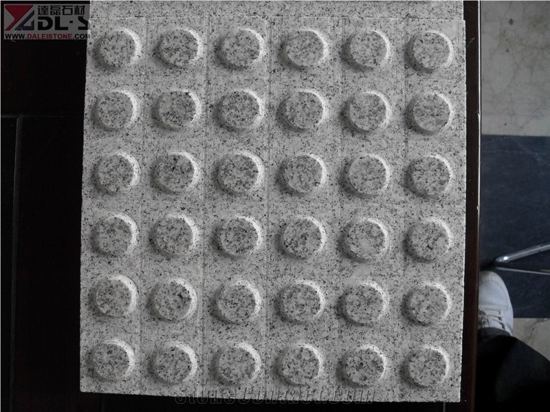 Grey Vivacqua Granite Blind Paving Stone Cubes