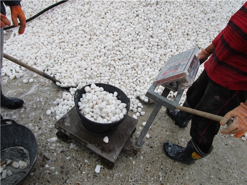 Pebble Beach Granite Crushed Stone Aggregates