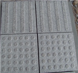 Stanstead Gray Granite Blind Paving Stone Walkway Tactile Pavers