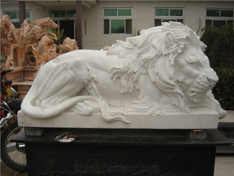Marble Guardian Lion Statue Animal Sculpture