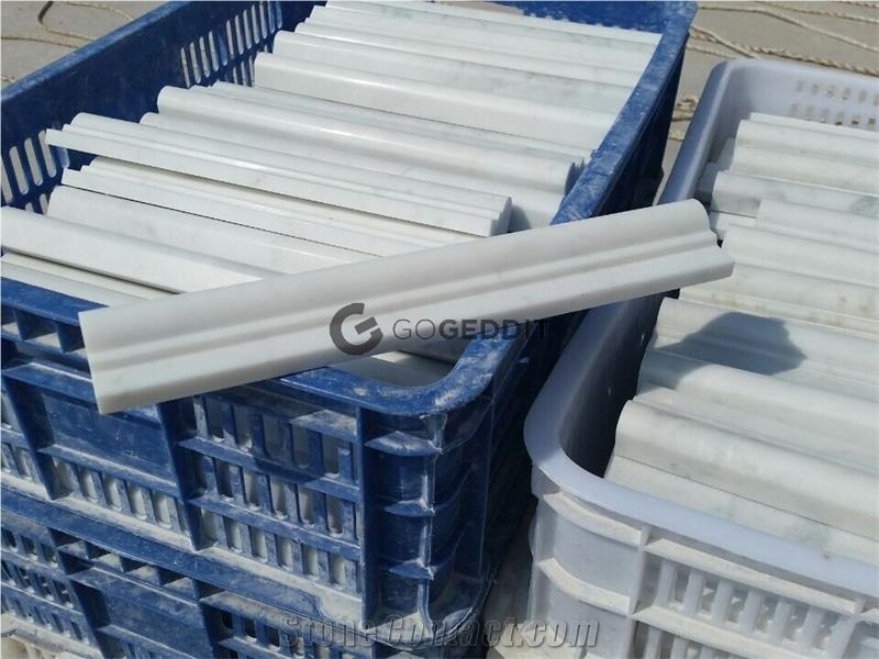 Carrara White Polished 12" Marble Ogee Rail Trim