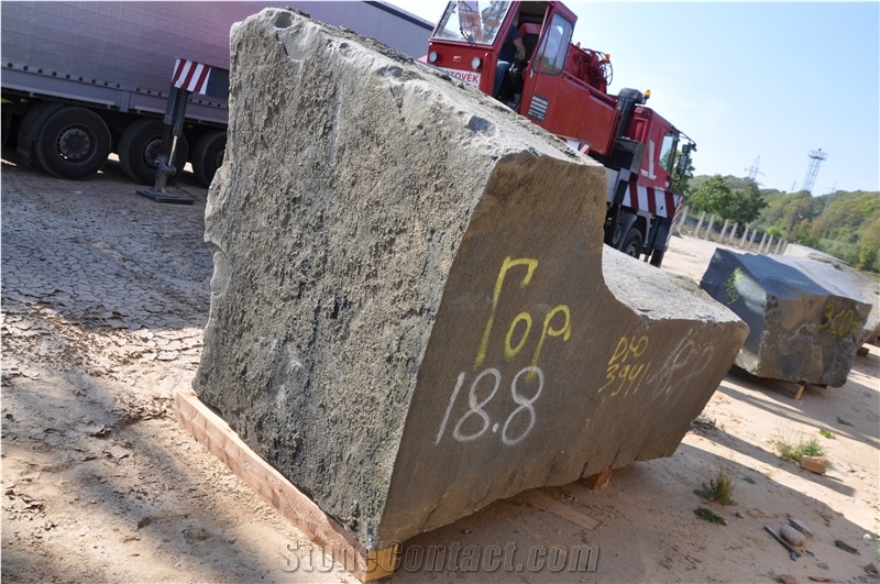 Gabbro Diabase Karelia Black Granite Blocks