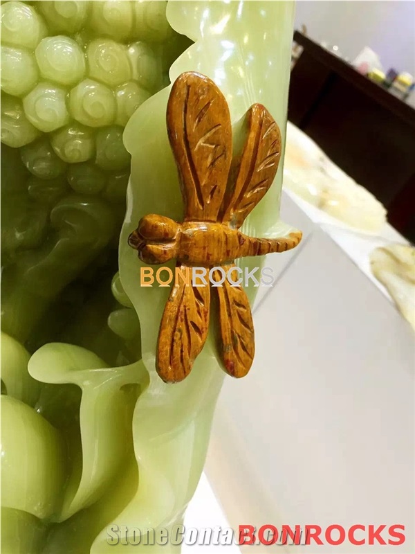 Green Onyx Buddha Sculpture and Statue