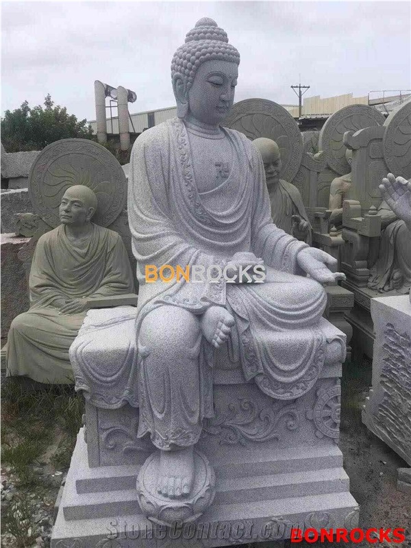 Sakyamuni Buddha Statue