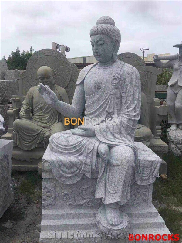 Sakyamuni Buddha Statue